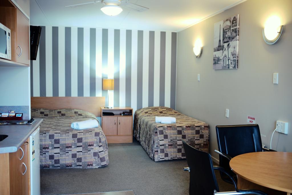 Kiwi Studios Motel Palmerston North Exterior foto